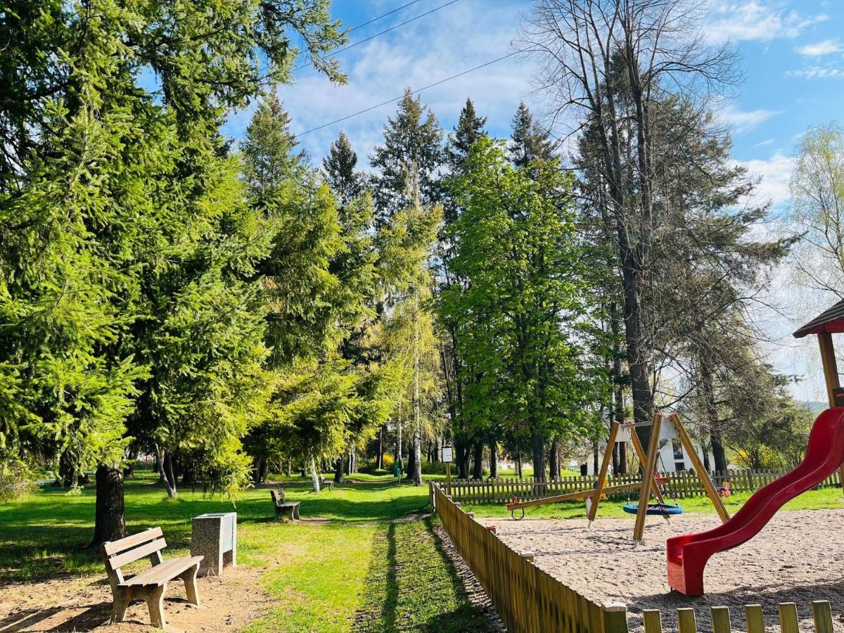 Apartman U Slunecnice Husinetz Dış mekan fotoğraf