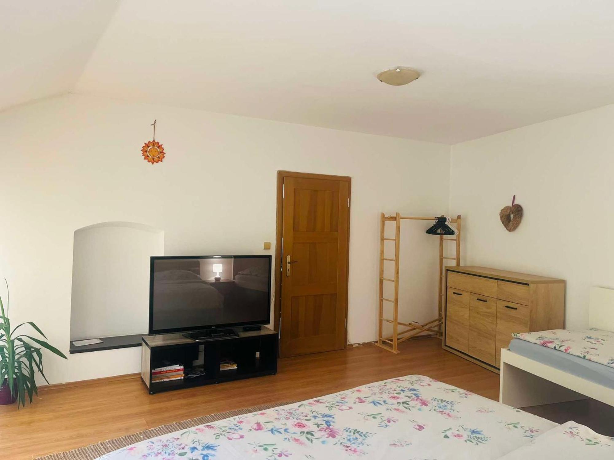 Apartman U Slunecnice Husinetz Dış mekan fotoğraf